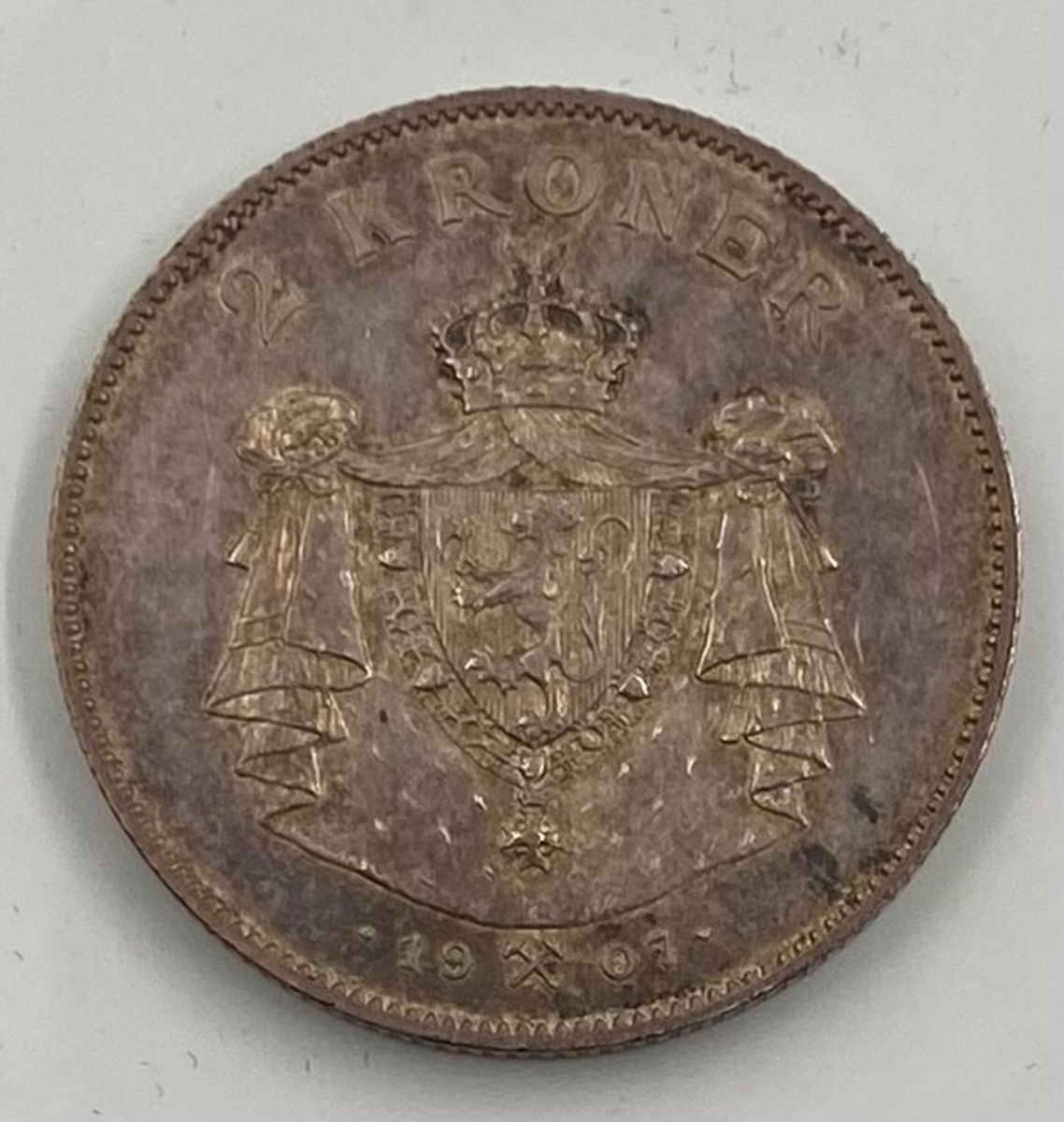 2 kr 1907 gevær kv. 1+