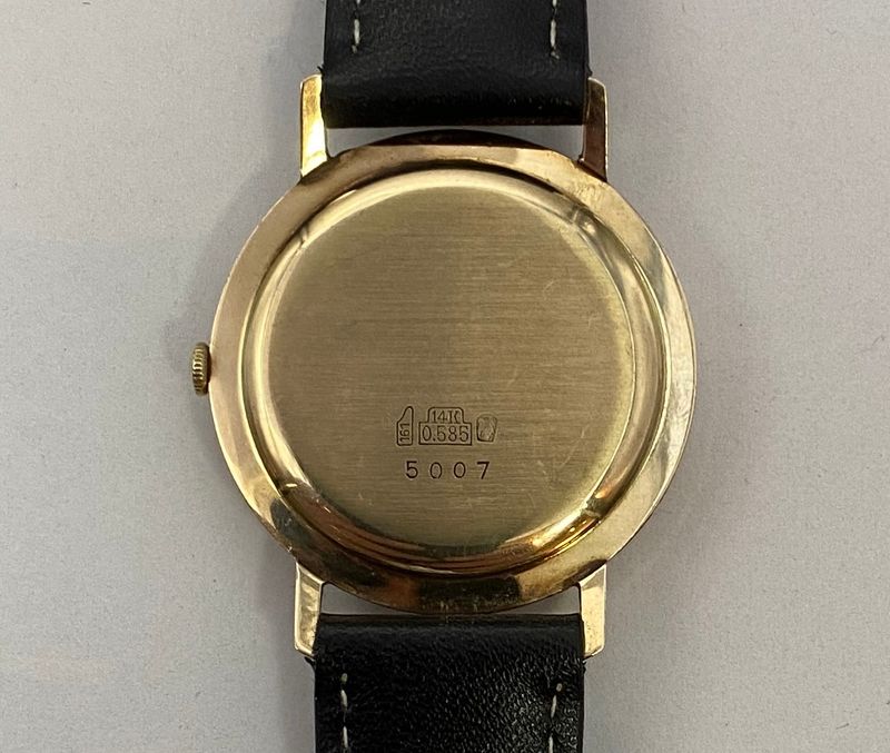 14 k Gull Edissa 21 Jewels Incabloc mekanisk m. sort reim