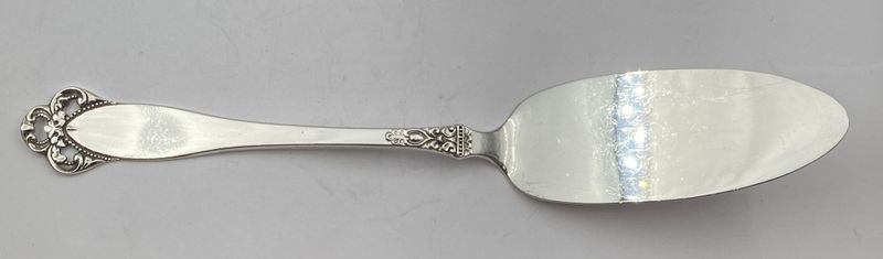 Laila: Servering/ Smørspade 15 cm.