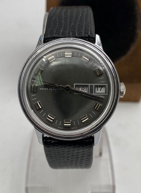 Timex opptrekk med dag/dato